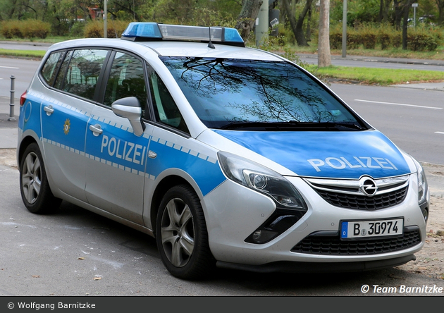 B-30974 - Opel Zafira Tourer - FuStW