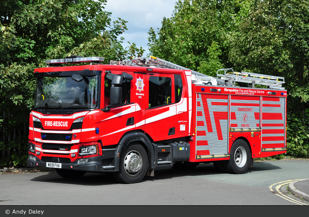 Einsatzfahrzeug Shrewsbury Shropshire Fire And Rescue Service Rp Bos Fahrzeuge