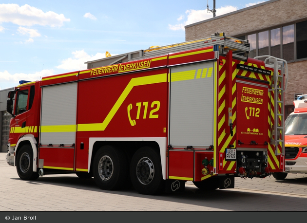 Florian Leverkusen 01 TLF4000 01