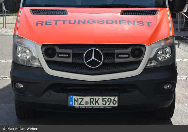 Rotkreuz Mainz 12/83-01