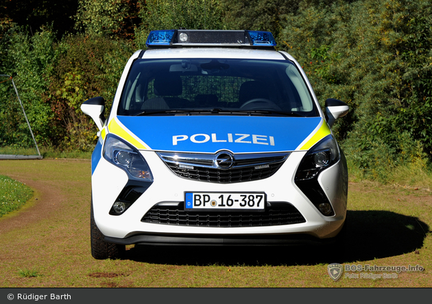 BP16-387 - Opel Zafira Tourer - FuStW