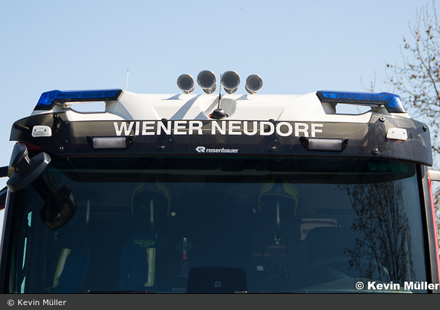Wiener Neudorf - FF - HLF 12500/480/120