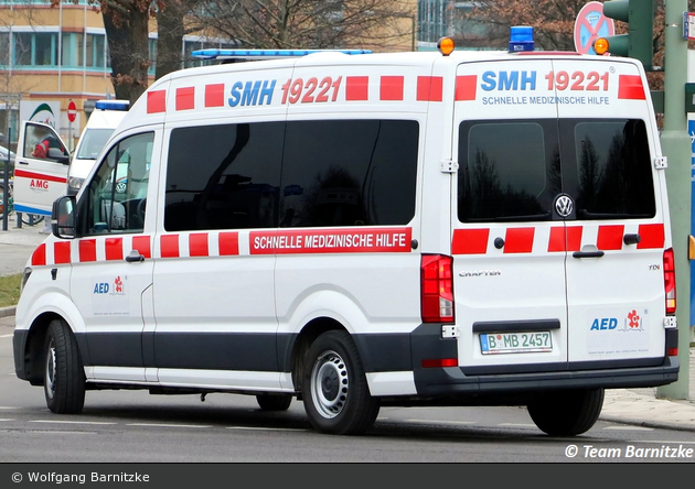 Krankentransport SMH - KTW (B-MB 2457)