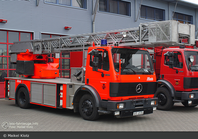 Florian Gera 02/33-01