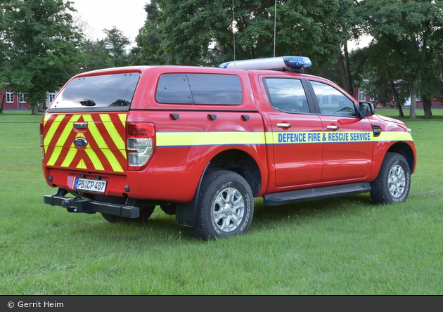 GB - Sennelager - Defence Fire & Rescue Service - PKW (Florian Paderborn 33 PKW 01)