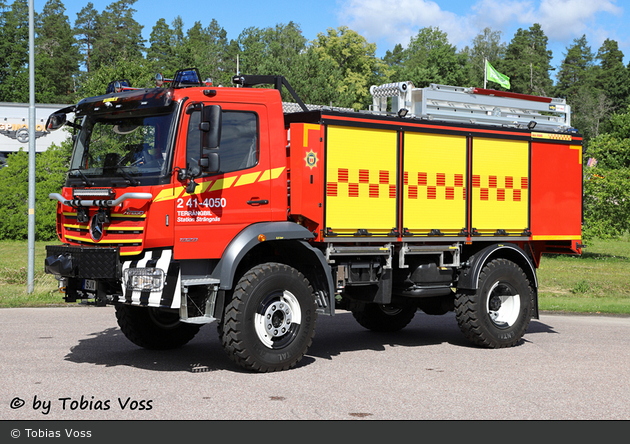 Strängnäs - Räddningstjänsten Strängnäs - Terrängbil - 2 41-4050