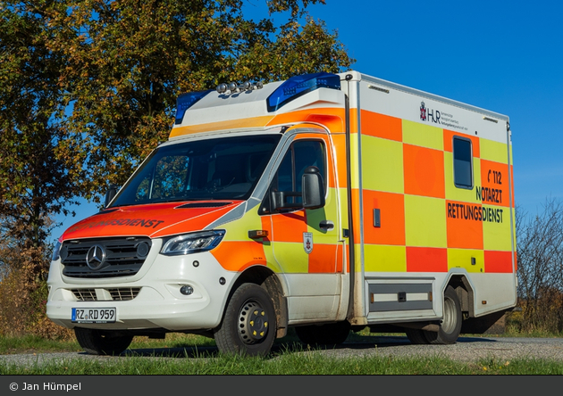 Rettung Lauenburg RTW (RZ-RD 959)