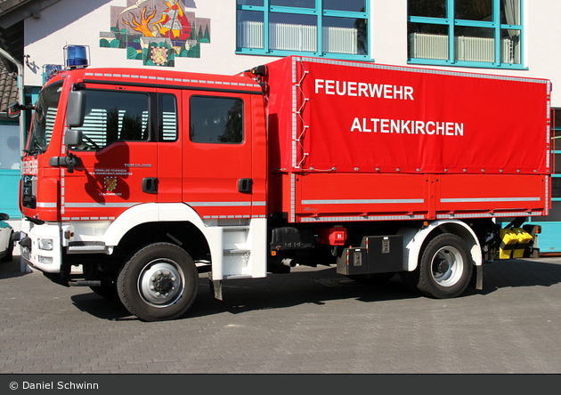 Florian Altenkirchen 01/73-01