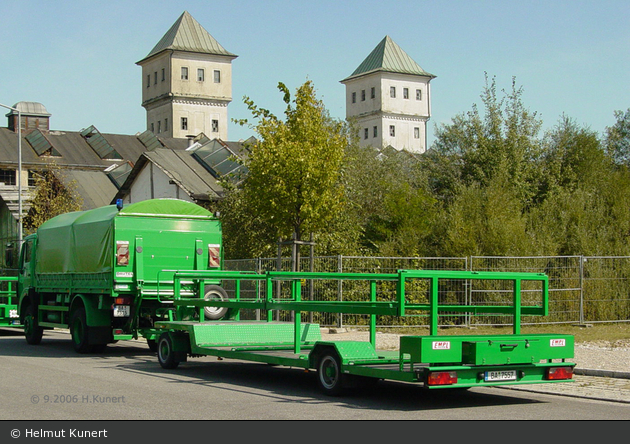 BA-7557 - Empl - Sperrgittertransportanhänger