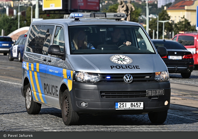 Praha - Policie - 2SI 8457 - Tatortfahrzeug