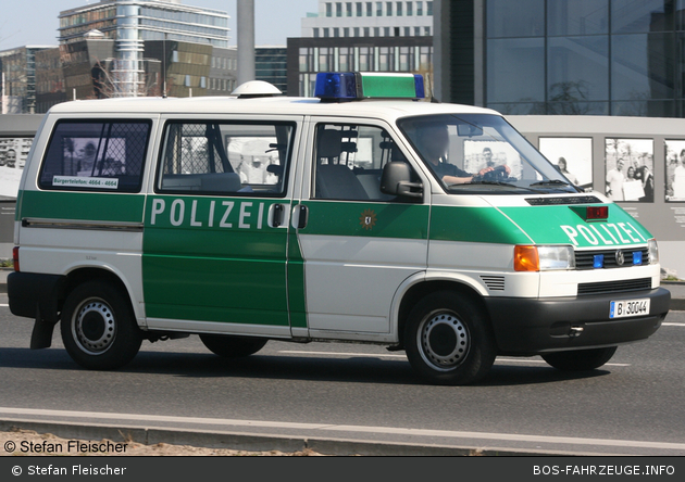 B-30044 - VW T4 - FuStW