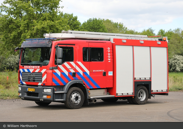 Assen - Veiligheidsregio Drenthe - Brandweer - HLF - 03-0331