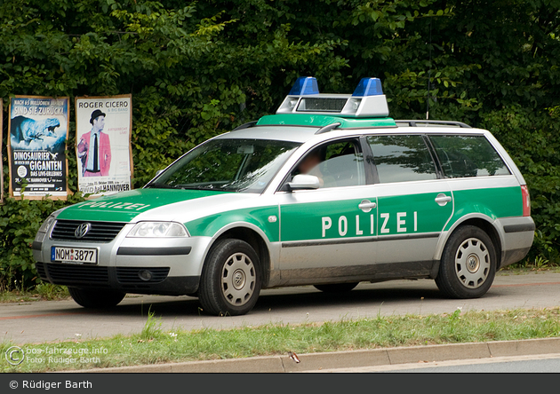Northeim - VW Passat Variant - FuStW
