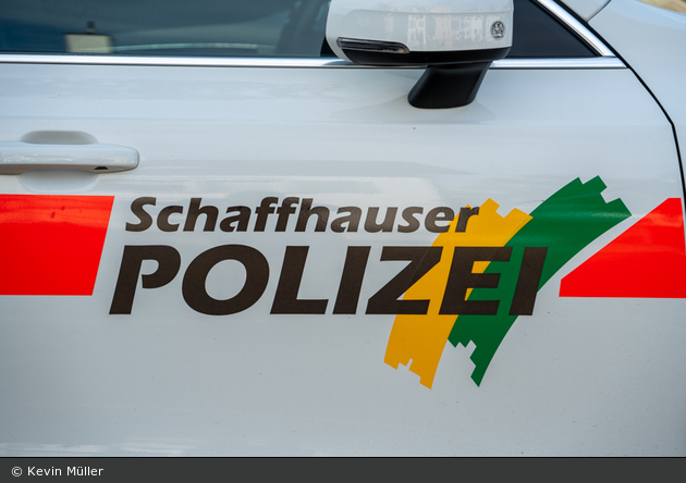 Neuhausen am Rheinfall - KaPo Schaffhausen - Patrouillenwagen
