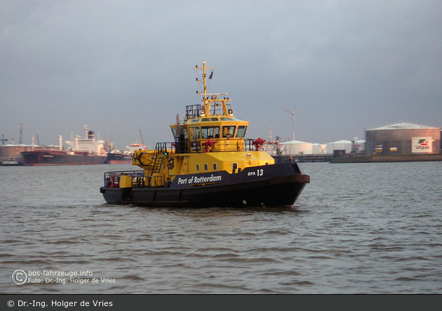 Rotterdam - Port of Rotterdam Authority - Notfallschlepper RPA 13