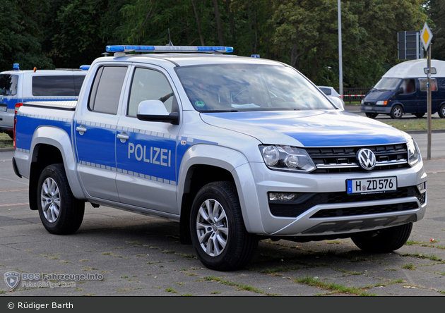 H-ZD 576 - VW Amarok - FuStW