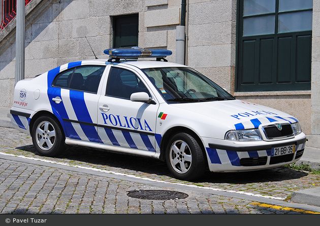 Porto - Polícia de Segurança Pública - FuStW - 2135