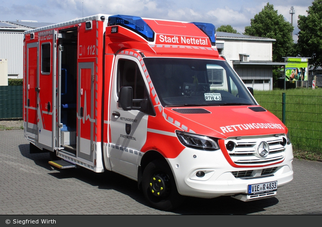 Rettung Nettetal 04 RTW 03