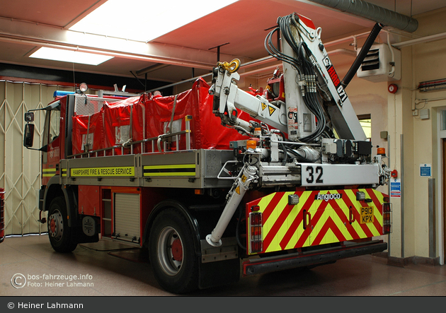 Eastleigh - Hampshire Fire and Rescue Service - MRV (a.D.)