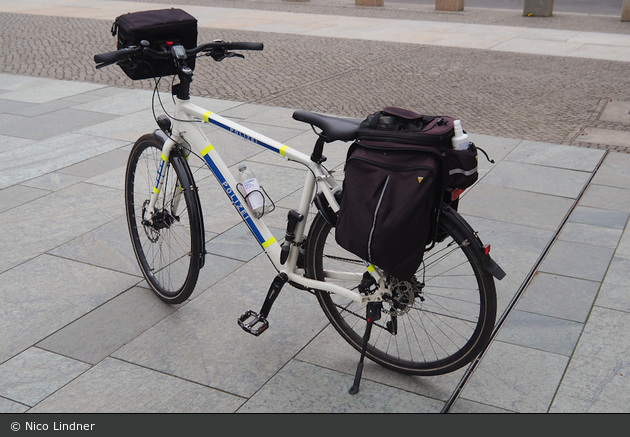 Berlin - Polizei - Einsatzfahrrad