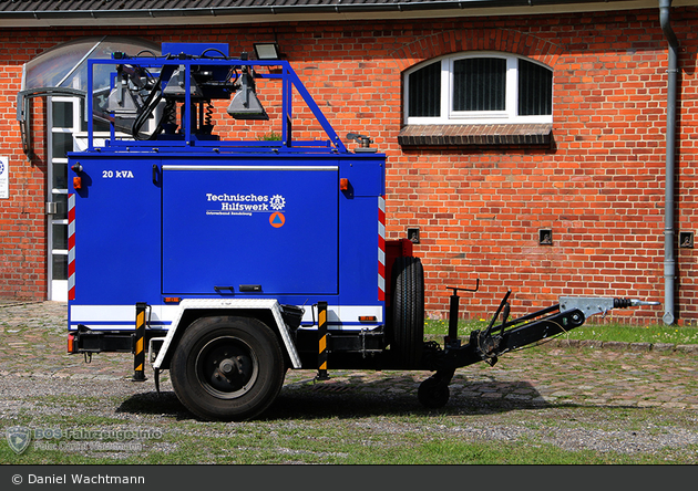 Heros Rendsburg 24/Lichtmastanhänger