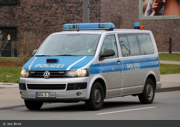 NRW5-3066 - VW T5 GP - HGruKw