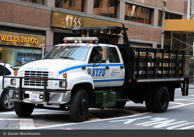 NYPD - Manhattan - Traffic Enforcement District - LKW 7168