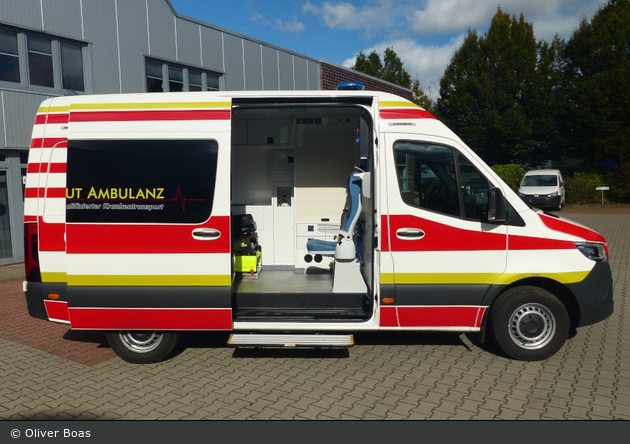 Bremen - Akut Ambulanz - KTW (HB-RC 478)