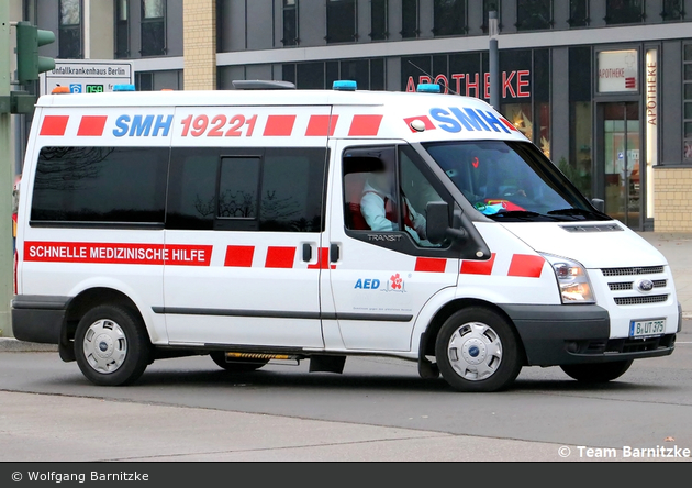 Krankentransport SMH - KTW (B-UT 375)