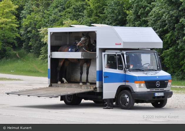 M-PM 8180 - MB Vario 813 D - Pferdetransporter - München