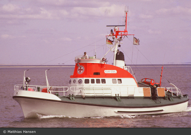 Schiff Seenot-Kreuzer RUHR STAHL mit Tochterboot TÜNNES color Ansichtskarte gel. 