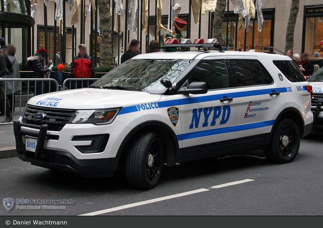 NYPD - Manhattan - Critical Response Command - FuStW 5005
