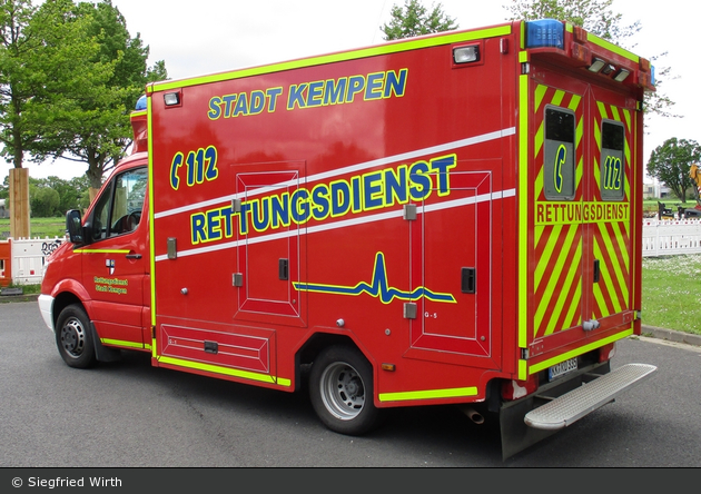 Rettung Kempen 03 RTW 04