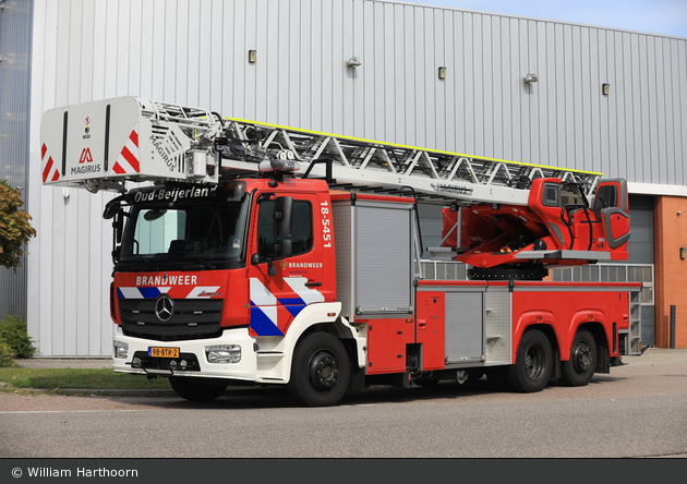 Hoeksche Waard - Brandweer - DLK - 18-5451