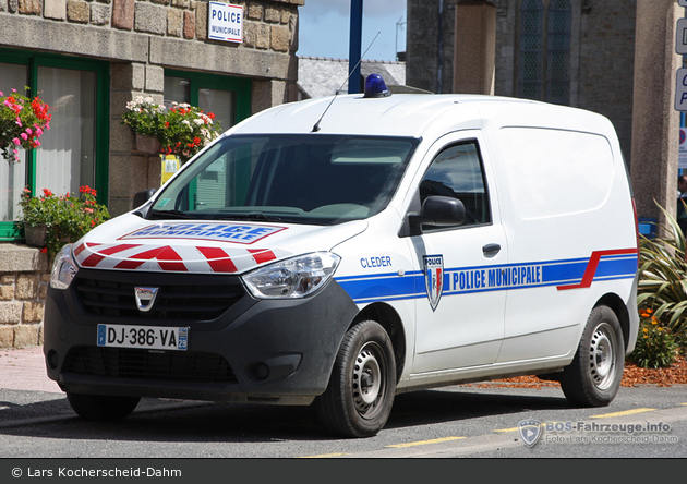 Cléder - Police Municipale - FuStW