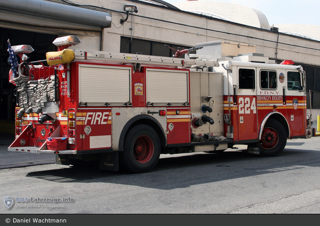 FDNY - Brooklyn - Engine 224 - TLF