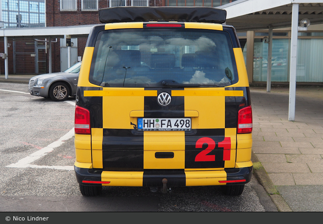 Flughafen Hamburg - Verkehrsaufsicht 21 (HH-FA 498)