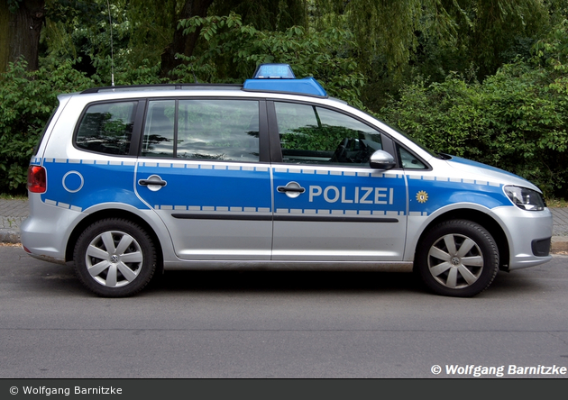 B-7895 - VW Touran - FuStW