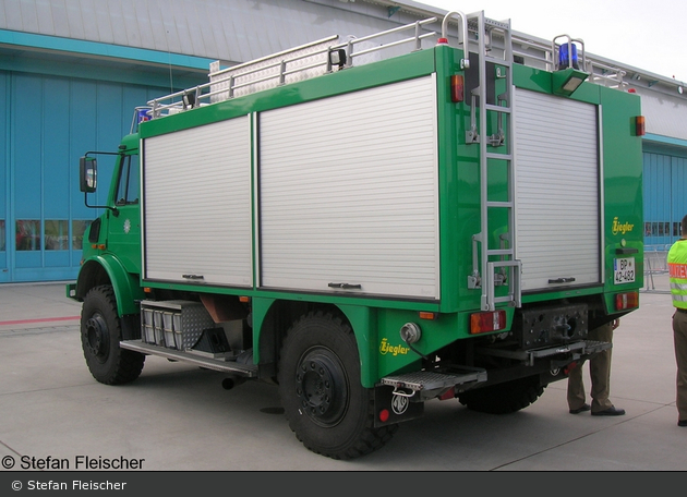 BP42-482 - MB Unimog U 2450 L - FLF 8/15+500P