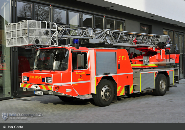 Florian Mainz 02/34-02