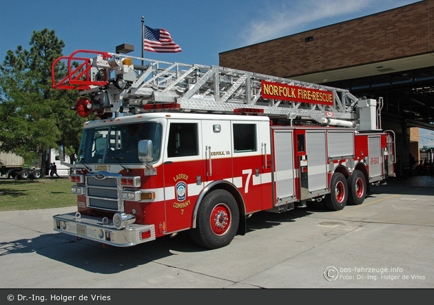 Norfolk - FD - Ladder 7