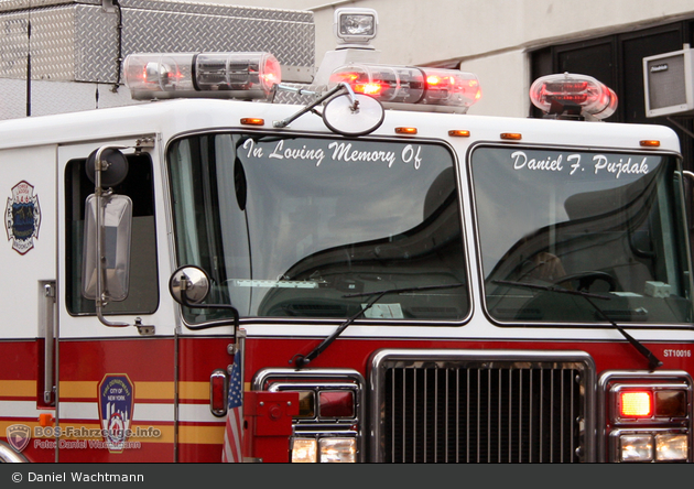 FDNY - Brooklyn - Ladder 146 - TM