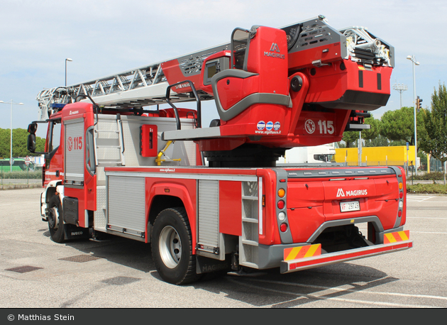 Jesolo - Vigili del Fuoco - DLK