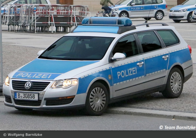 B-30858 - VW Passat - EWa VkD