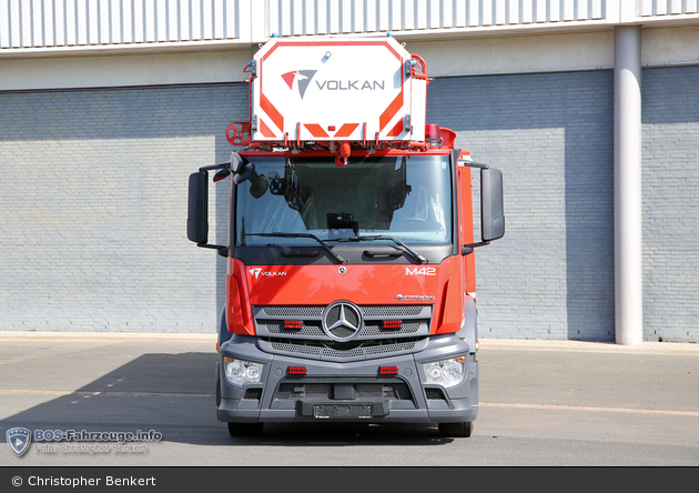 Mercedes-Benz Actros 1832 - Volkan - DLA(K) 42 (M42)