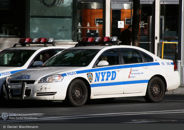 NYPD - Queens - Fleet Services Division - FuStW 3085