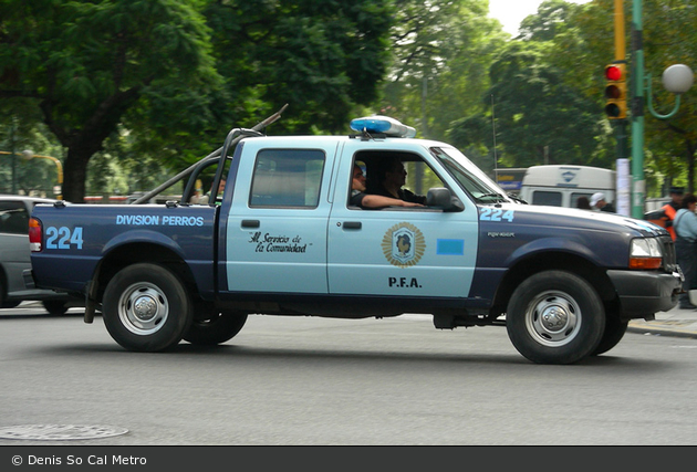 Buenos Aires - Policía Federal Argentina - DHuFüKw - 224