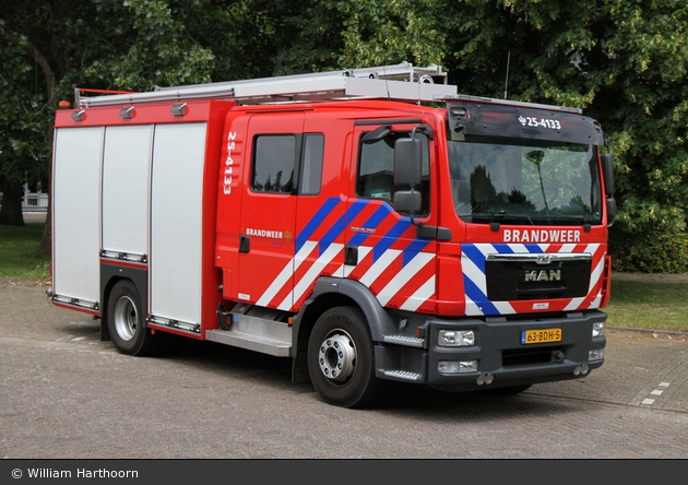 Almere - Brandweer - HLF - 25-4133