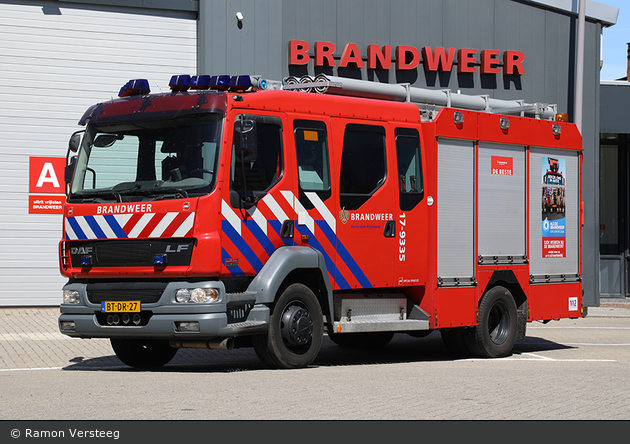 Rotterdam - Veiligheidsregio Rotterdam-Rijnmond - Brandweer - HLF - 17-9335