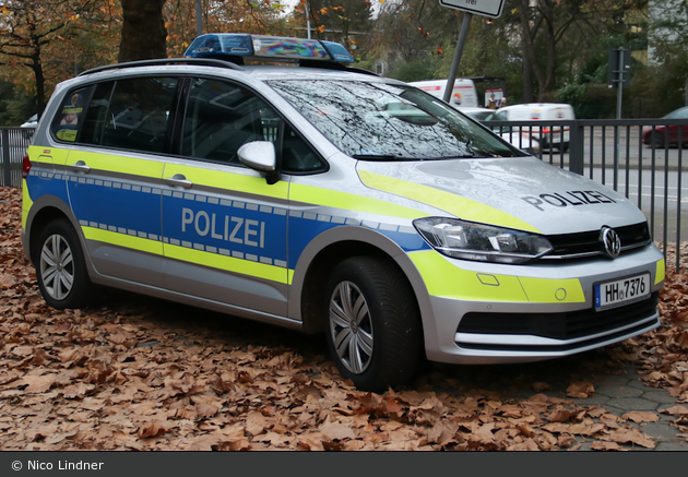 HH-7376 - VW Touran - FuStW